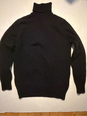 Zara Black Turtleneck Sweater Size Medium